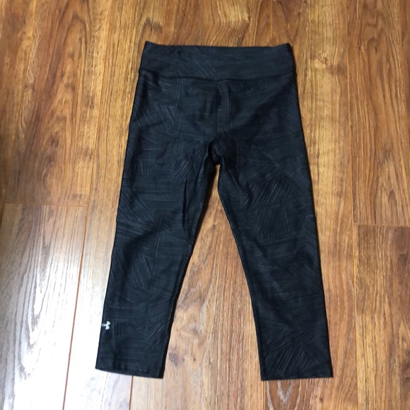 Under Armour Pants - Under Armour Compression Capri Leggings